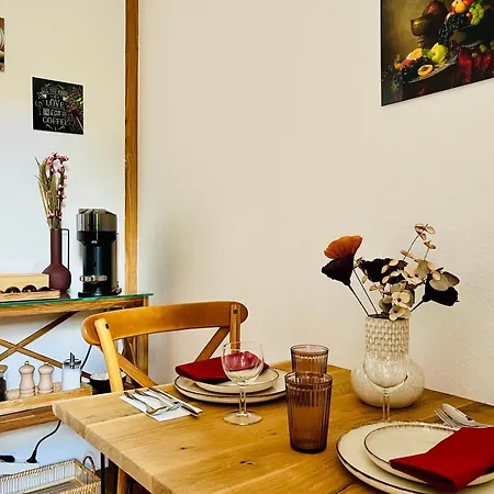 Aycatcherhomes - Nova I Old Town I 2 Guests